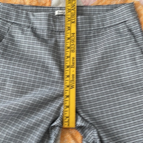 Emma and Olivia tiny plaid pants NWOT - Picture 8 of 8